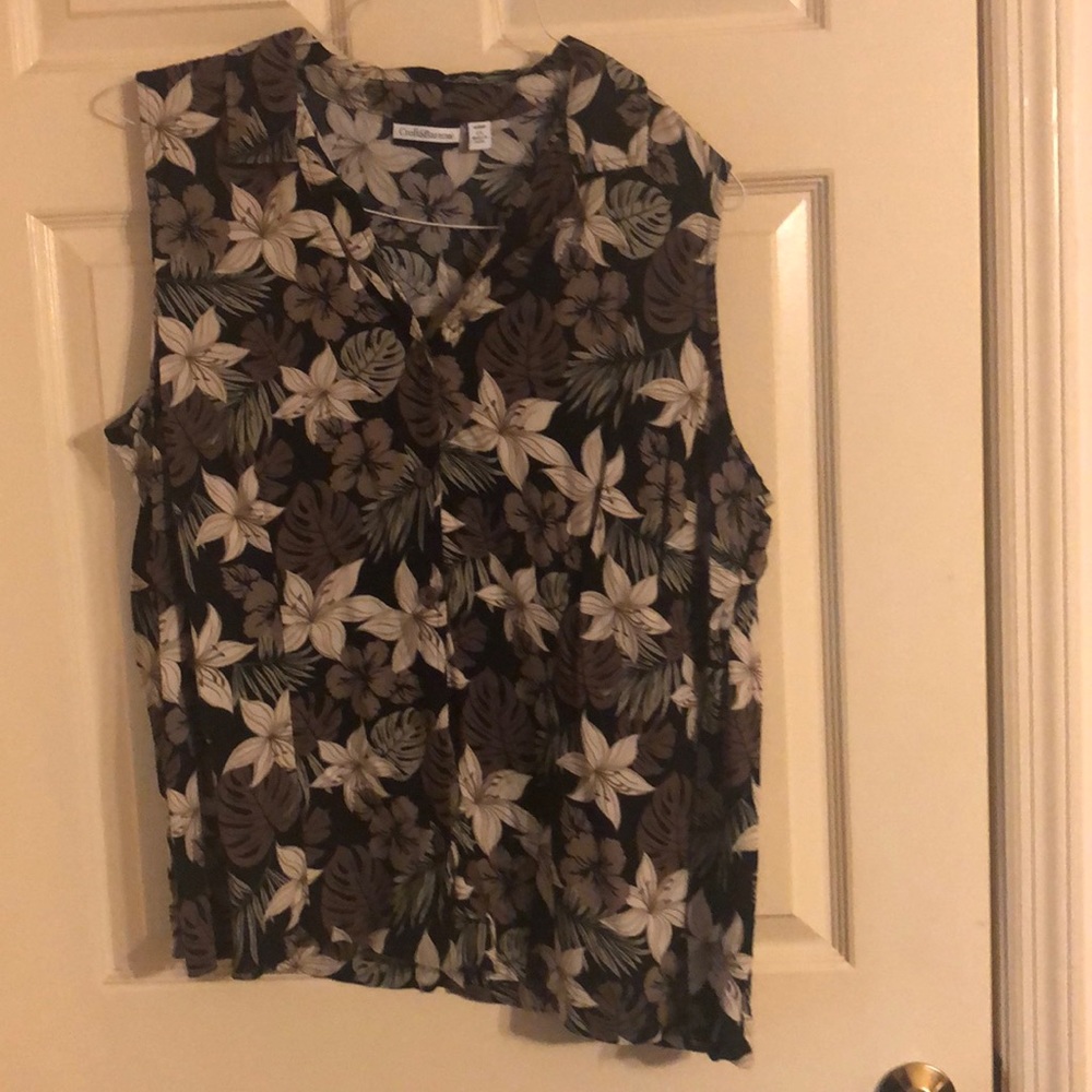 Flowered top